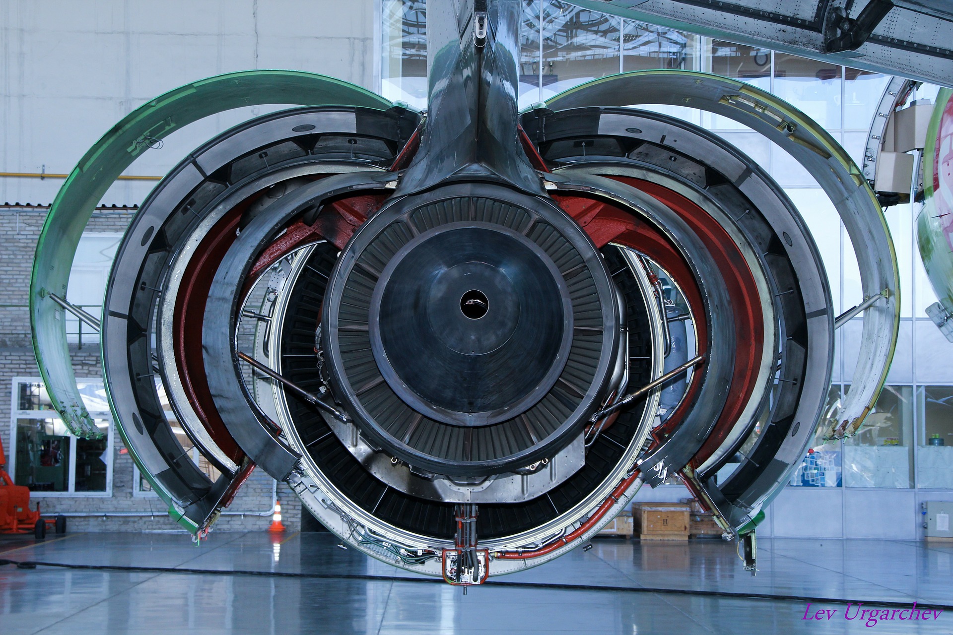 aircraft-85089_1920